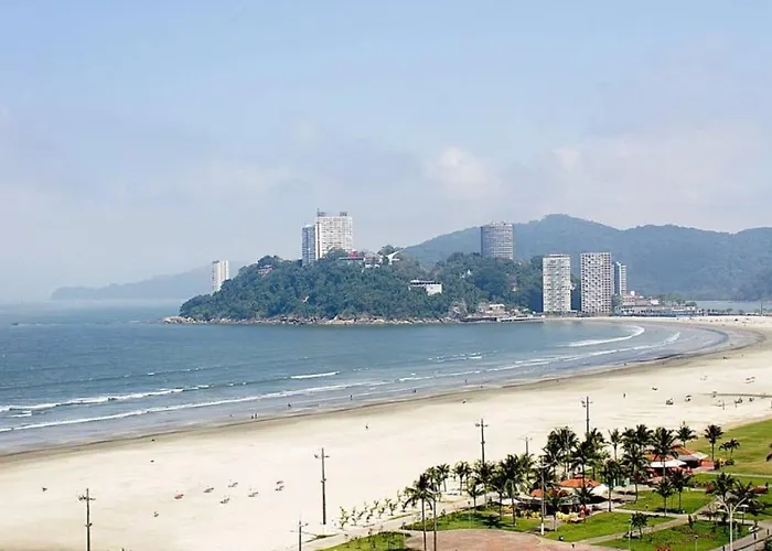 Tesouro Do Litoral Na Esquina Da Praia